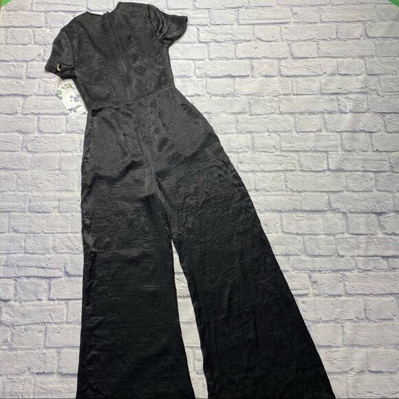 NEW Show Me Your Mumu Brianna Jumpsuit in Black - Picture 7 of 9